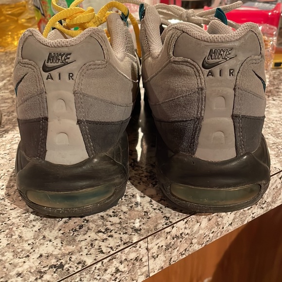 Nike air max 95 worn but good condition size 10.5 - Picture 4 of 4